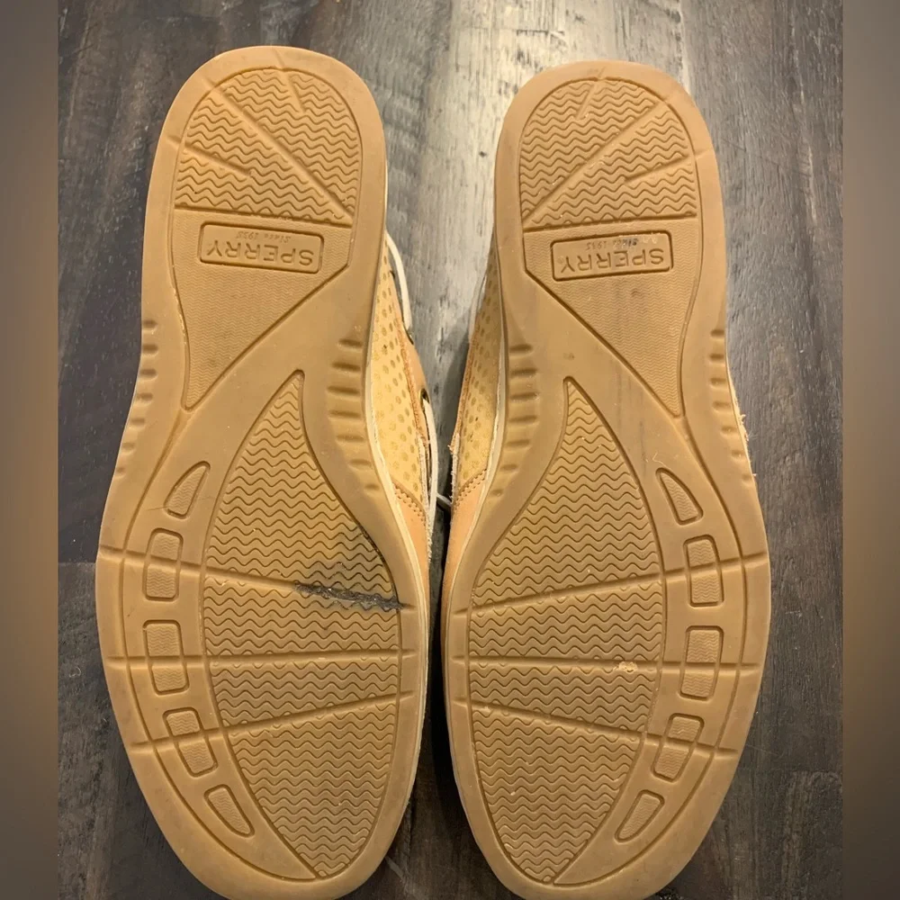 Sperrys - Picture 2 of 3